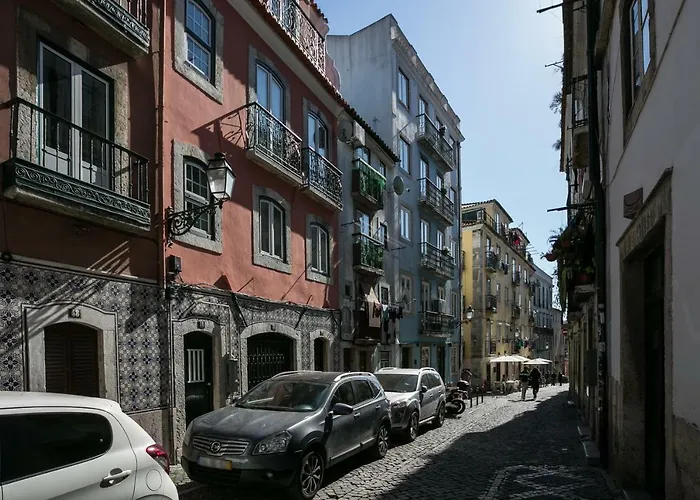 شقة Hip Tailor Made Duplex Penthouse In Bairro Alto