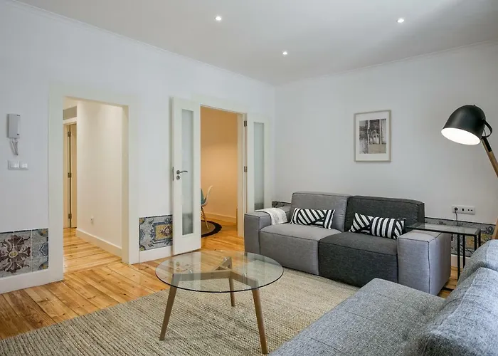 شقة Hip Tailor Made Duplex Penthouse In Bairro Alto *