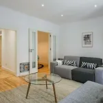 Апартаменты Hip Tailor Made Duplex Penthouse In Bairro Alto *